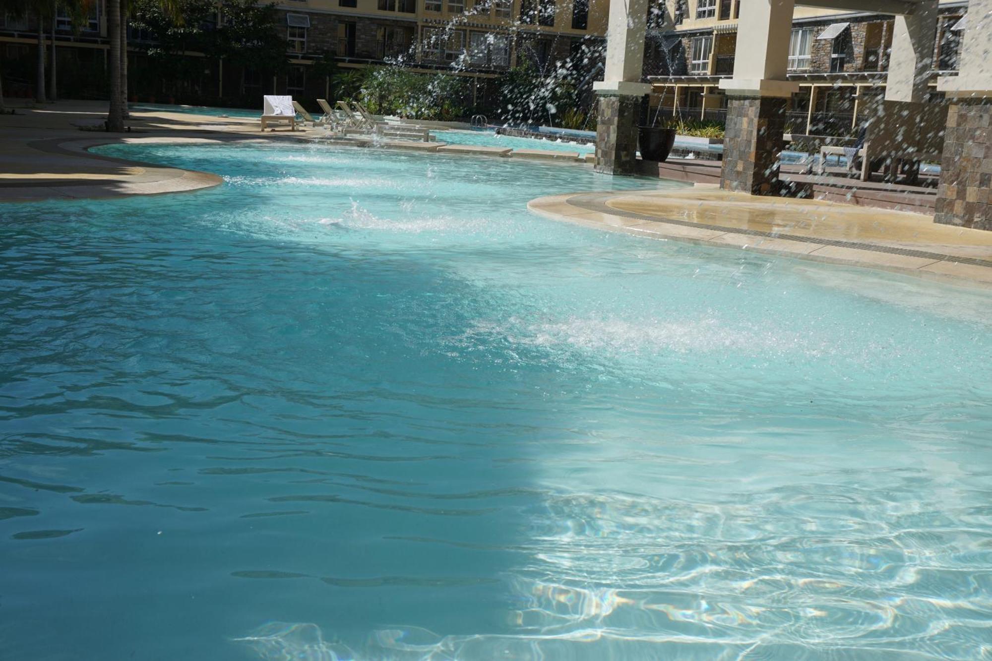 Amalfi Oasis Seaside Cebu Apartment Exterior photo